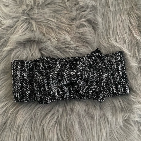 Call It Spring Head Wrap - Picture 1 of 7